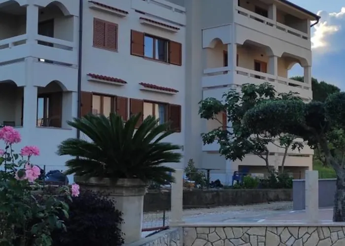 Niko Apartament
